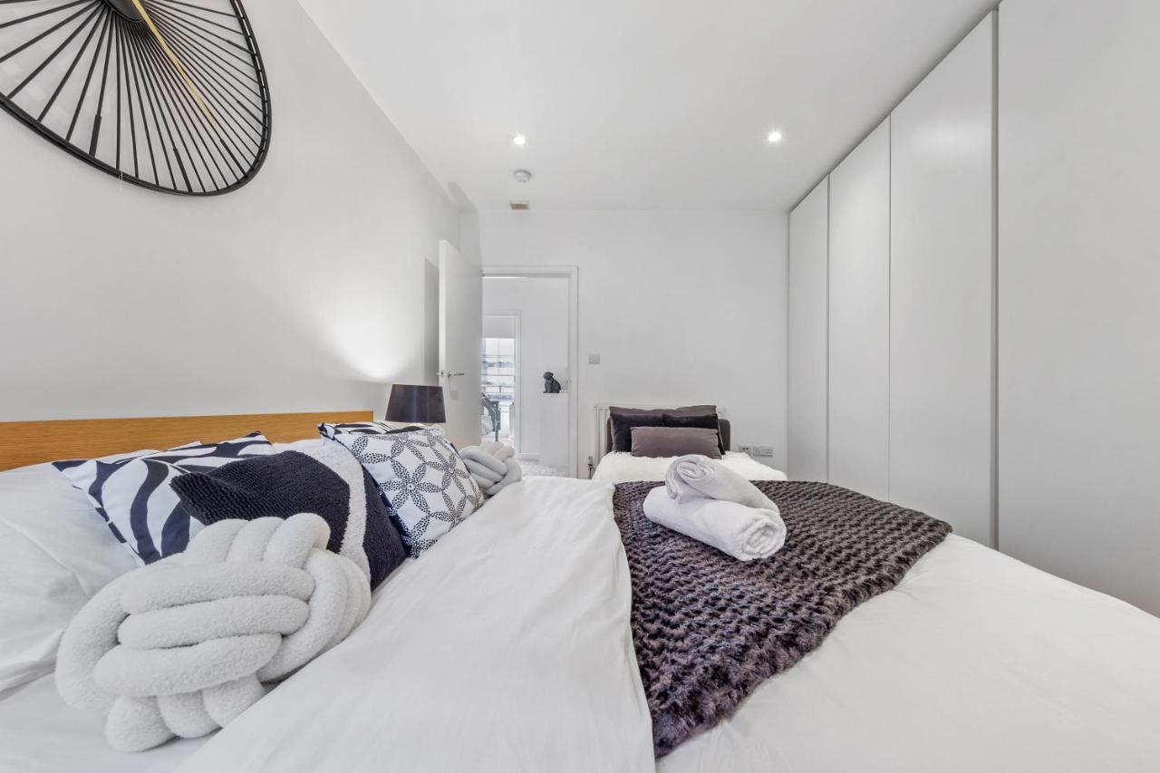 Lavish 3 Bedroom Flat In Mayfair London Hy4 Bagian luar foto